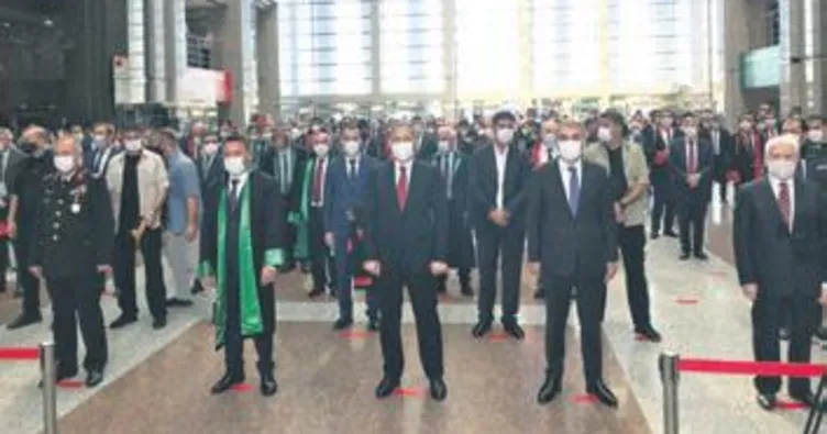 Adlı açılışta terör mesajı