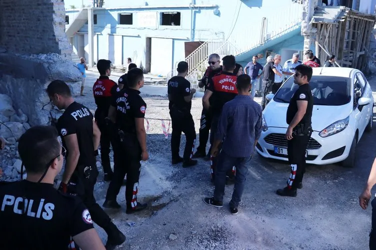 Adana’da taciz iddiası kavgaya dönüştü: 4 yaralı