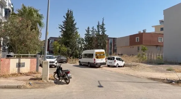 alitasi-mahallesinde-otomobil-ile-motosiklet-carpisti-77-yasindaki-surucu-hayatini-kaybetti-1789308270925.jpg