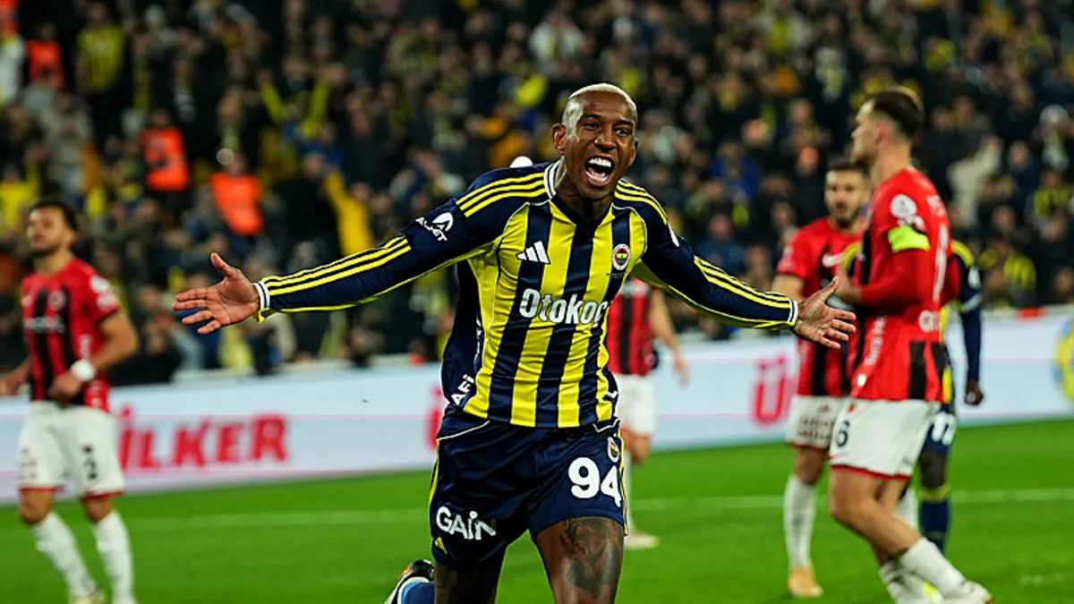Anderson Talisca durdurulamıyor