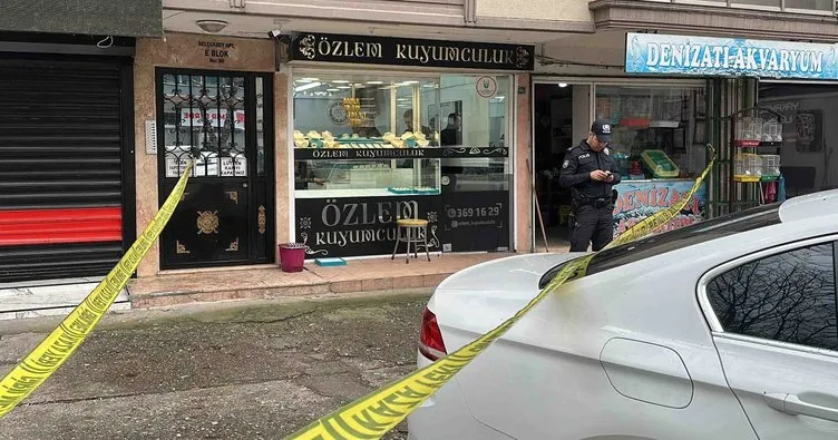 Bursa’da kuyumcu soygunu  1 dakikada 1,5 kilo altın çaldılar