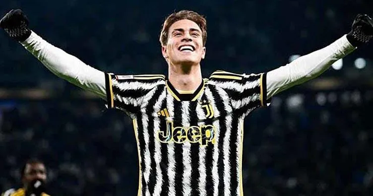 Kenan Yıldız, Juventus’ta yeni sözleşmeyi imzalıyor