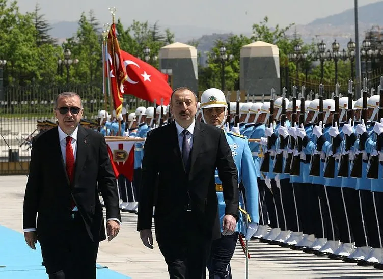 İlham Aliyev ilk ziyaretini Türkiye'ye yaptı