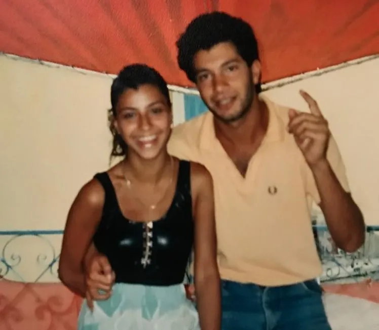 Behzat Uygur’dan kendi adını taşıyan müzisyen oğluna duygusal kutlama! Nostaljik baba-oğul karesine beğeni yağdı!