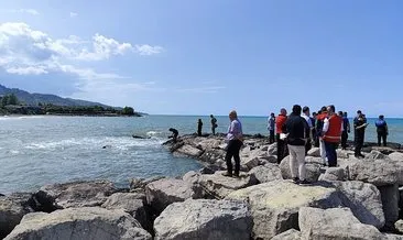 Giresun'da endişeli bekleyiş: Baba kurtarıldı, oğlu aranıyor! #giresun