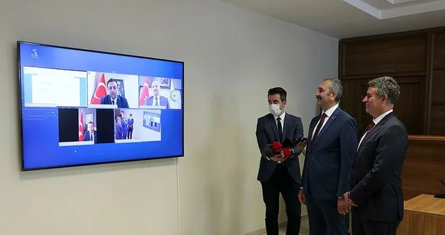 mahkeme salonunda test edildi