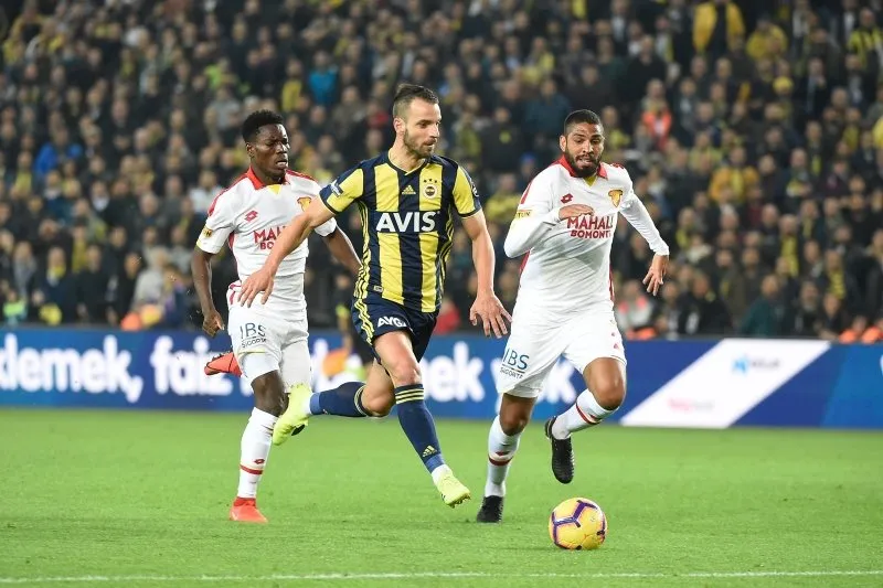 Fenerbahce Den Ust Uste 2 Galibiyet Sabah