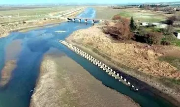 Büyükçekmece Baraj Gölü çöle döndü