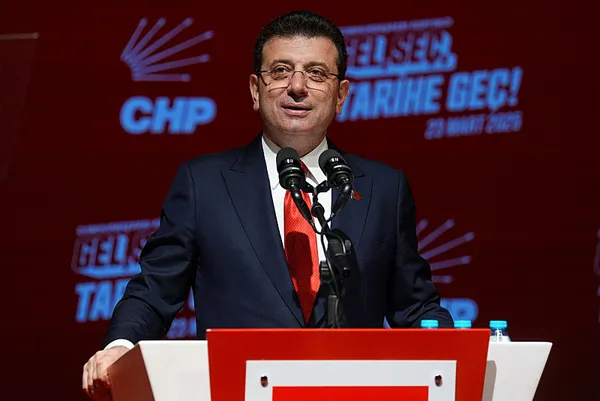 son-dakika-ekrem-imamoglunun-diploma-saibesinde-yeni-skandal-yoke-bile-sormadilar-sabah-flas-detaylara-ulasti-1740801363912.jpg