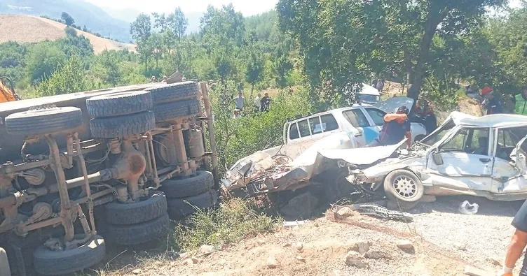 Kamyon dehşeti: 6 ölü, 25 yaralı