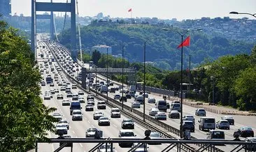 Kısıtlamasız ilk cumartesi gününde İstanbul’da trafik yoğunluğu oluştu