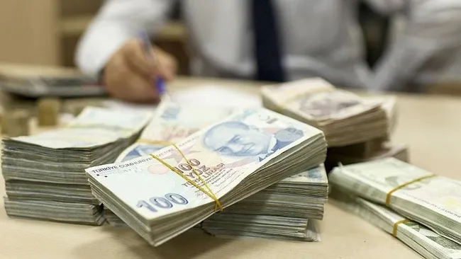 son-dakika-haberi-emekli-ve-memur-zammi-bugun-belli-oluyor-2021-emekli-ve-memur-zammi-ne-kadar-kac-tl-oldu-1625466923481.jpg