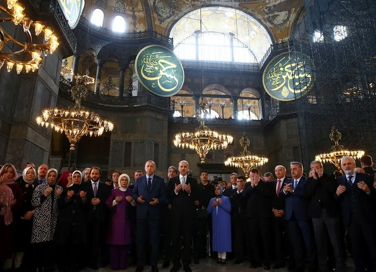 Cumhurbaşkanı Erdoğan'ın Yeditepe Bienali açılışından yansıyan kareleri