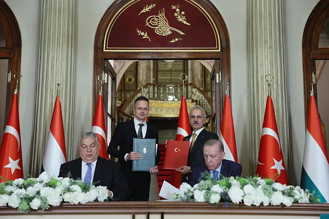 Türkiye ile Macaristan arasında 16 anlaşma imzalandı