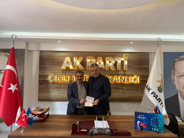 chpden-ak-partiye-guclu-katilim-cumhuriyet-mahallesinde-dikkat-ceken-gecis-1776871019280.jpg
