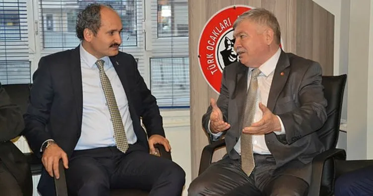 AK Parti İl Başkanı Hasan Demiraslan, Türk Ocaklarını ziyaret etti