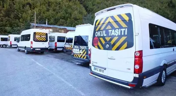 okul-servis-araclarina-kamera-ve-takip-cihazi-zorunlulugu-geliyor-1755672797034.jpg