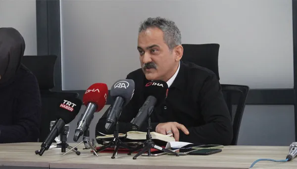 son-dakika-adanada-okullar-ne-zaman-acilacak-milli-egitim-bakani-mahmut-ozer-duyurdu-1677416938243.jpg Son dakika: Adana'da okullar ne zaman açılacak, hangi tarihte? Milli Eğitim Bakanı Mahmut Özer duyurdu