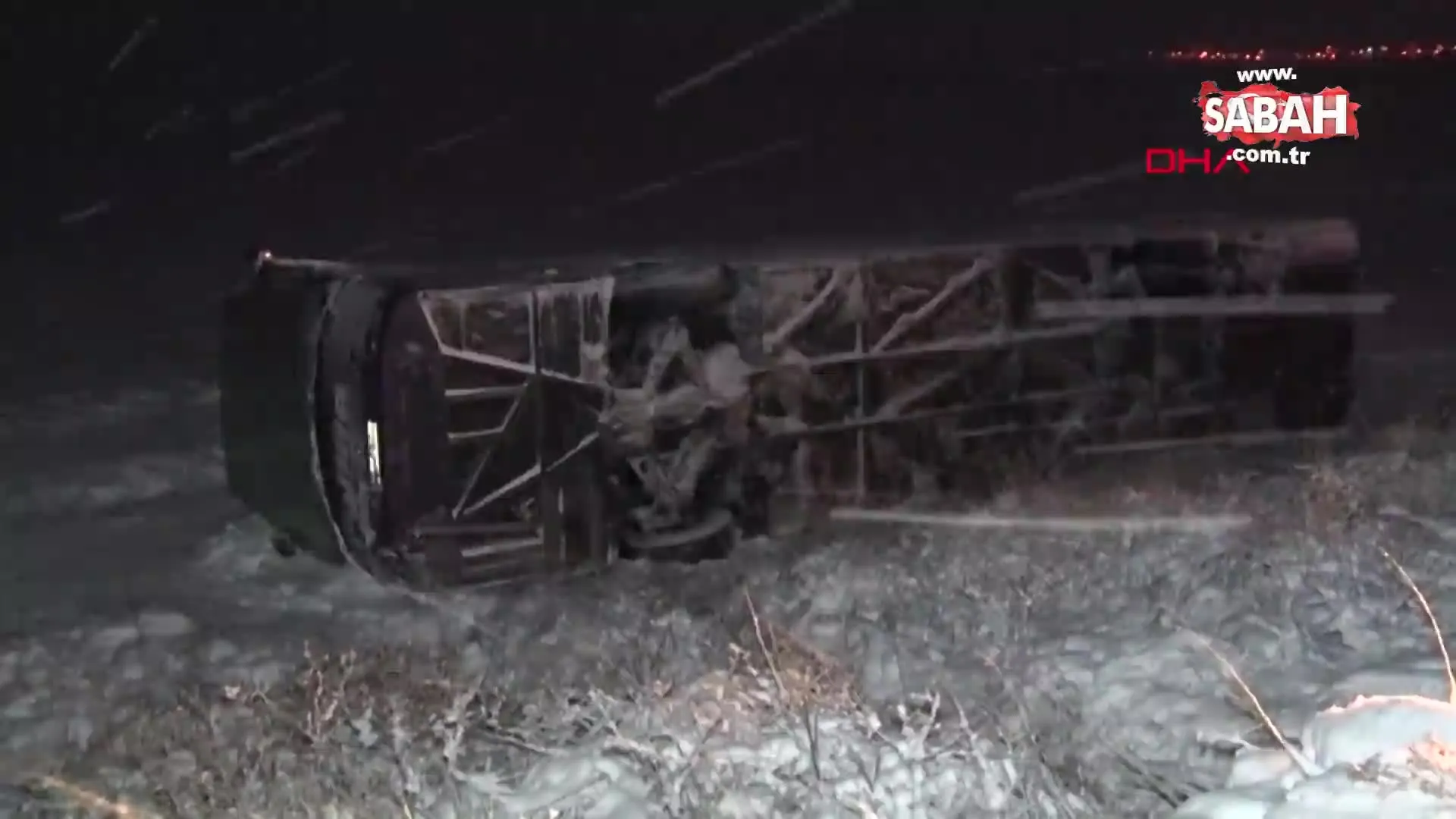 ankara sereflikochisar da yolcu otobusu devrildi 20 yarali