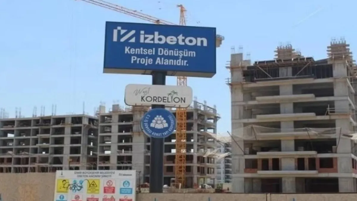 CHP İzmir eski İl Başkanı Şenol Aslanoğlu yeniden gözaltına alındı CHP İzmir eski İl Başkanı Şenol Aslanoğlu yeniden gözaltına alındı