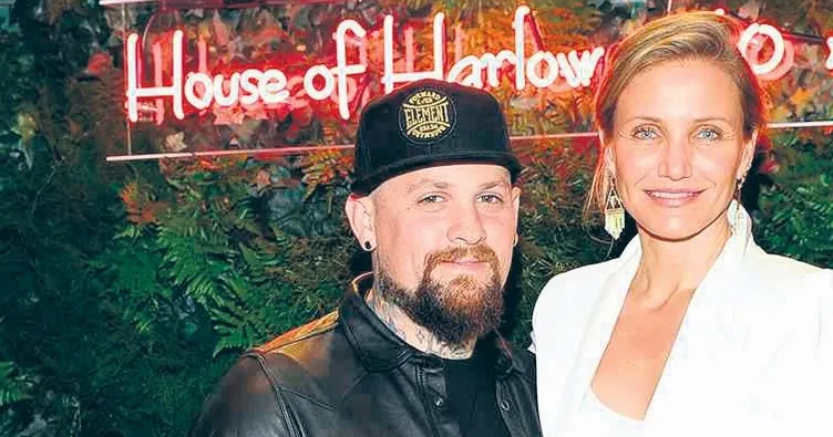 51 yaşında ikinci kez anne oldu