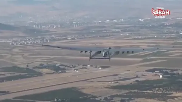Yerli insansız hava muharebe aracı 'Aksungur' bir ilki başardı! | Video