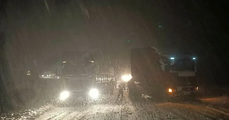 Tokat- Sivas karayolu ağır tonajlı araçların geçişine kapatıldı