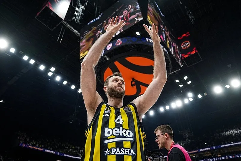 Panathinaikos'un başkanından skandal hareket! Fenerbahçe maçında çılgına döndü