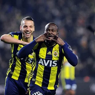 Fenerbahçe evinde DG Sivasspor'u 2-1 mağlup etti