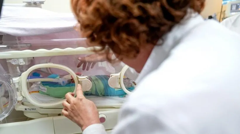 430 gram doğdu: 1 günlükken kalp ameliyatı oldu! Parmak bebeğin ağlatan yaşam mücadelesi
