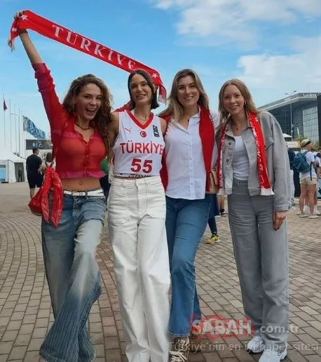 Cedi Osman mutluluğunu eşi Ebru Şahin’le paylaştı! Ünlü oyuncu gözyaşlarına hakim olamadı!