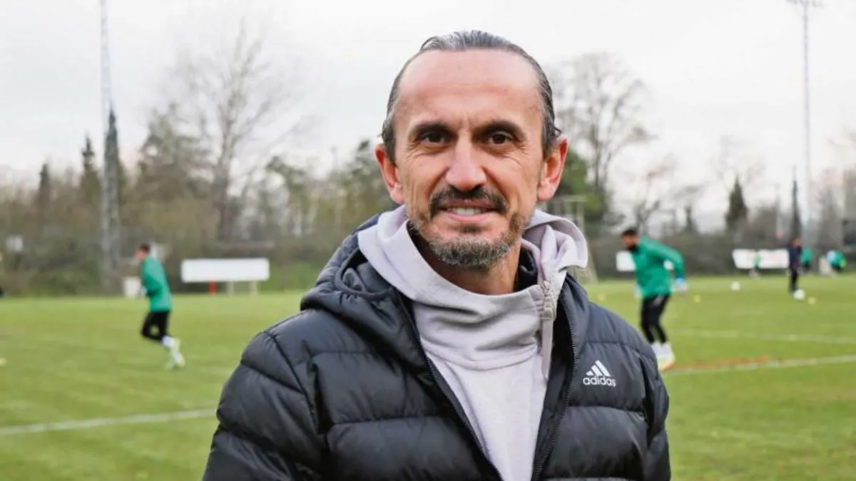 Fenerbahçe, Tuncay Şanlı ile yollarını ayırdı! Fenerbahçe, Tuncay Şanlı ile yollarını ayırdı!