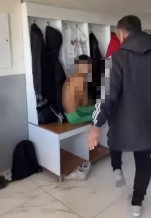 Kayseri’de antrenörden soyunma odasında darp! Seni gebertirim bebe