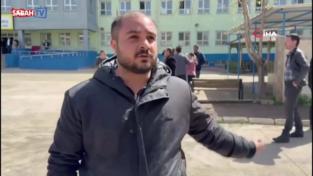 Şanlıurfa’da silahlı saldırıda görgü tanığı korkunç anları anlattı: “Önüne gelene ateş etti!” | Video videosunu izle Şanlıurfa’da silahlı saldırıda görgü tanığı korkunç anları anlattı: “Önüne gelene ateş etti!” | Video videosunu izle