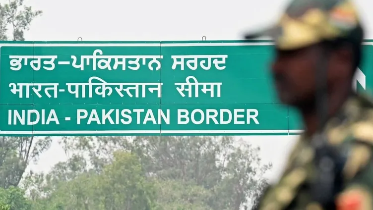 Savaşta yeni perde! Hindistan Pakistan’ı vurdu: Her şeye hazır olun!