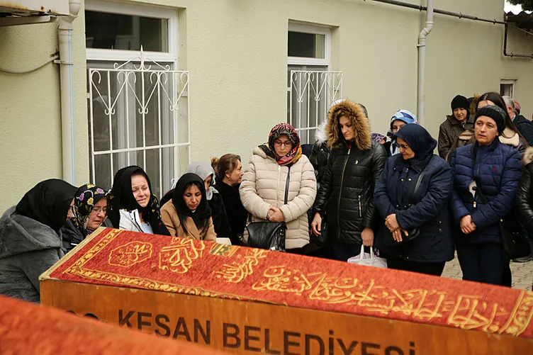 Bu acıya yürek dayanmaz: Evladının ölümünden 2 saat sonra öldü!