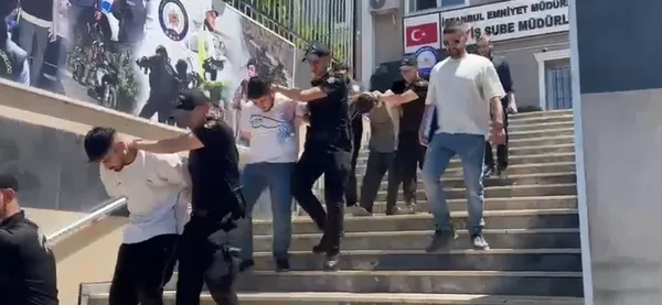istanbulda-film-gibi-kurtarma-operasyonu-bagcilarda-adam-kacirip-3-milyon-lira-fidye-istediler-1780898125665.jpg