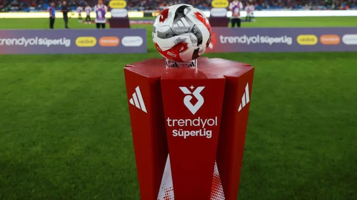 Süper Lig’de 32. haftanın programı açıklandı! Süper Lig’de 32. haftanın programı açıklandı!