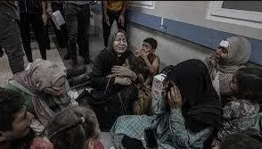 Siyonist İsrail hastaneleri vurmakla tehdit etti: Gazze’de insani kriz büyüyor