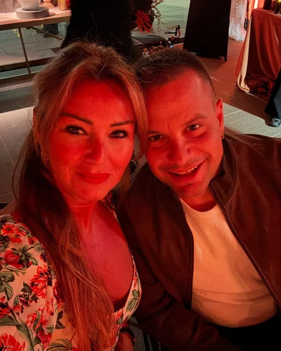 Pınar Altuğ’un eşi Yağmur Atacan’dan 16 yıl sonra gelen oyunculuk itirafı! Dönmek için hayatımı...