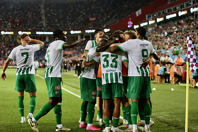 Son dakika haberleri: Trabzonspor - St. Gallen maçında o pozisyon olay olmuştu! Mustafa Çulcu’dan flaş sözler...