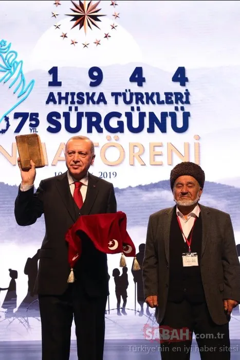 Ahıska Türkleri’nden Başkan Erdoğan’a Kur’an-ı Kerim emaneti
