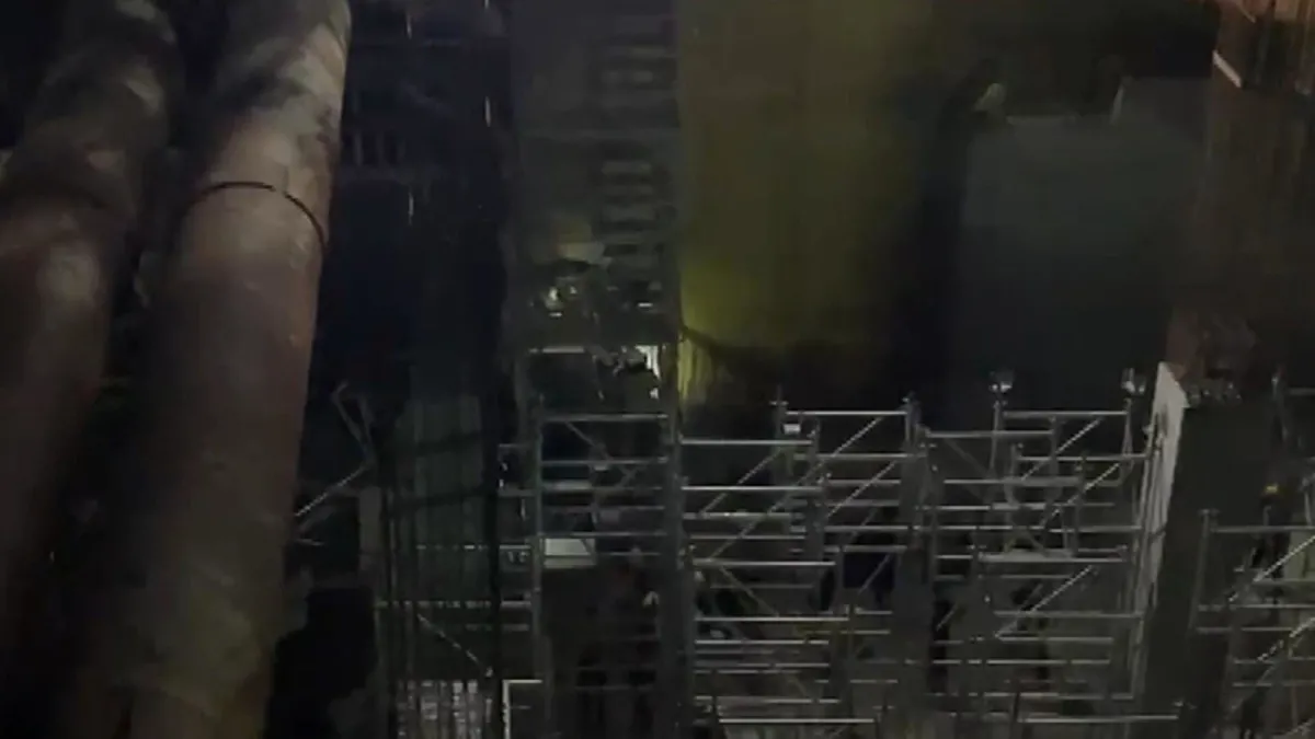 SON DAKİKA | Beyoğlu'nda metro inşaatında iskele çöktü! Yaralılar var SON DAKİKA | Beyoğlu'nda metro inşaatında iskele çöktü! Yaralılar var