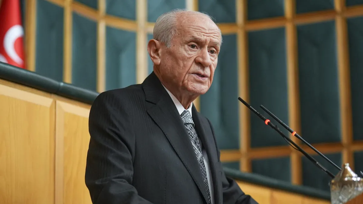 MHP Lideri Bahçeli: “Her türlü senaryoya hazırlıklı olmalıyız” MHP Lideri Bahçeli: “Her türlü senaryoya hazırlıklı olmalıyız”