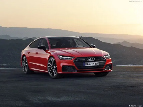Audi A7 Sportback 55 TFSI e quattro duyurudu! Neler sunuyor ve özellikleri nedir?