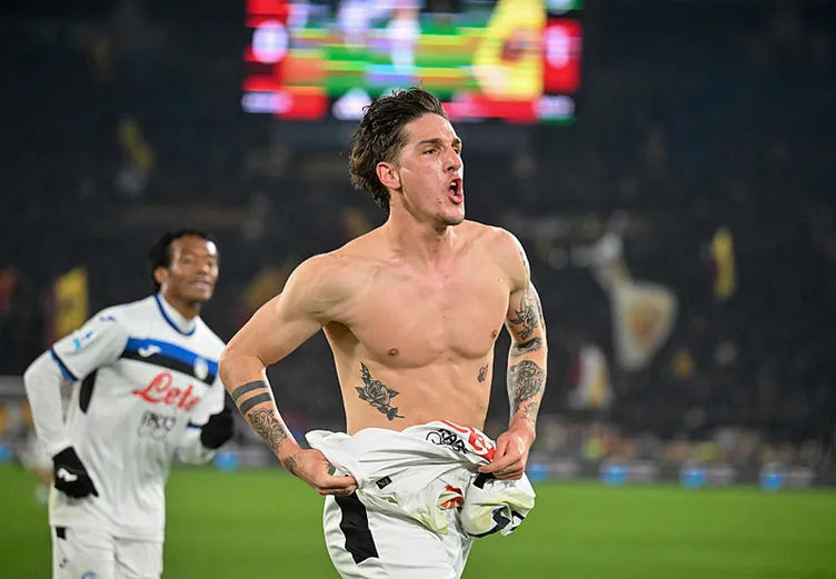 Son dakika haberleri: Nicolo Zaniolo attığı golden sonra hocası Gasperini’yi kızdırdı! Cagliari - Atalanta maçına damga vurdu