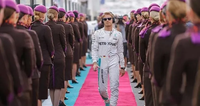 Formula’da şampiyon Rosberg!