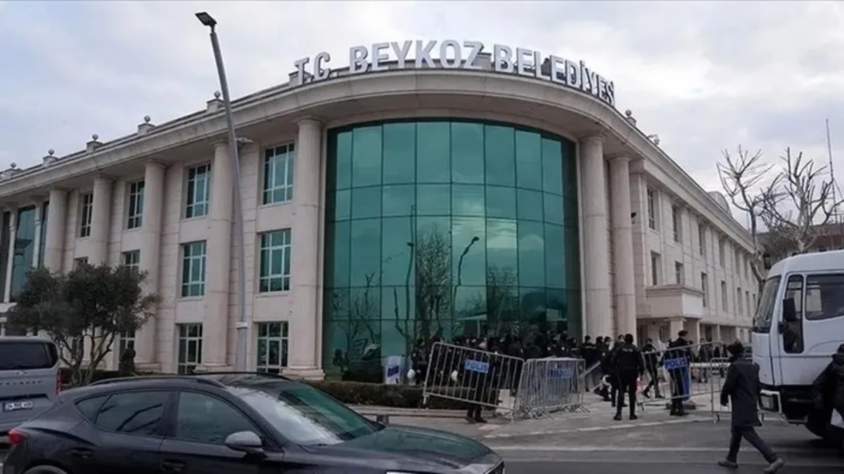 Beykoz Belediyesi davasında yargılanan sanıkların duruşma salonundaki görüntüsü.