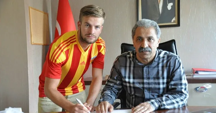 Kayserispor iki gurbetçi futbolcu ile sözleşme imzaladı