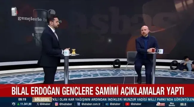 bilal-erdogan-vav-tvde-genclerle-bulustu-islamin-sancaktari-milletin-torunlariyiz-babasinin-elini-optugu-anda-1766307835874.png